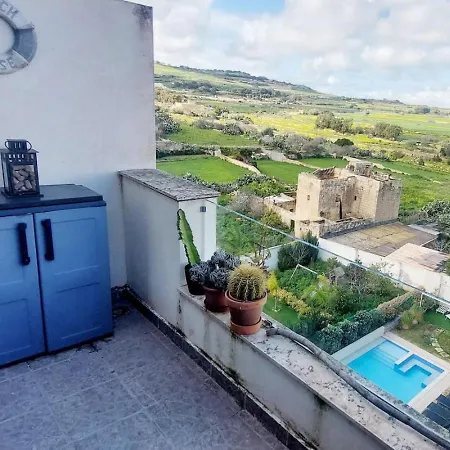 Lucky View Retreat